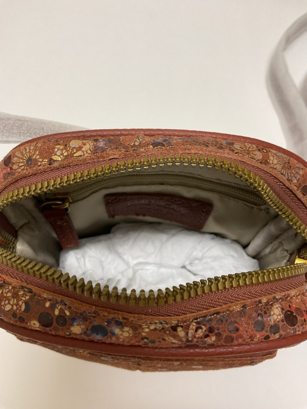 AMERICAN LEATHER CO Cleveland Mini Floral Crossbody Bag NWT - Picture 10 of 13